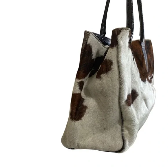Maurizio Taiuti Cowhide Tote in White and Brown with Dark Brown Trim - Picture 5 of 13